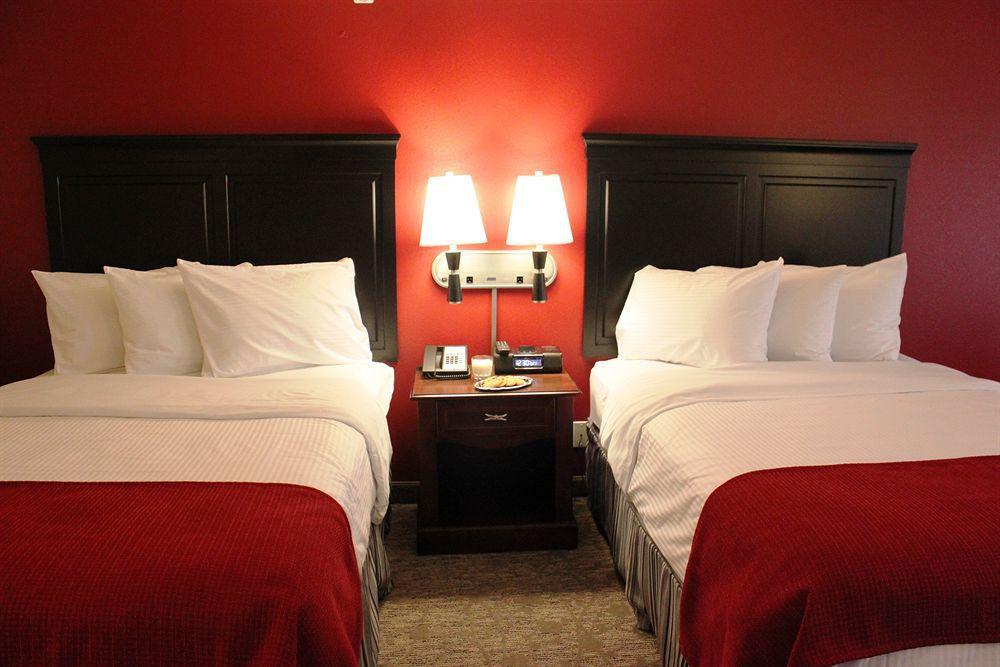 President Abraham Lincoln - A Doubletree By Hilton Hotel Springfield Bagian luar foto