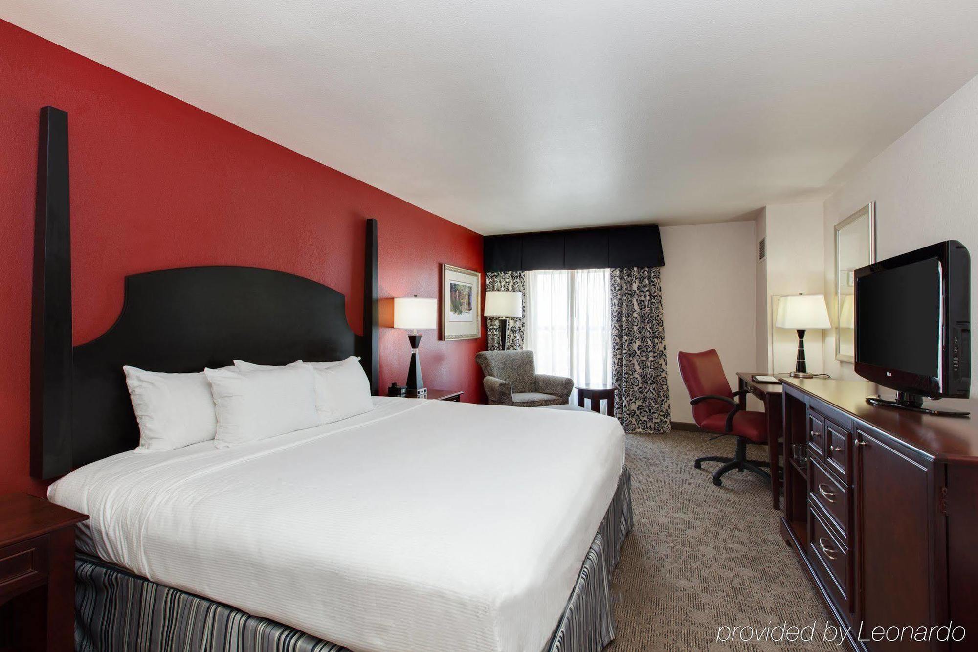 President Abraham Lincoln - A Doubletree By Hilton Hotel Springfield Bagian luar foto