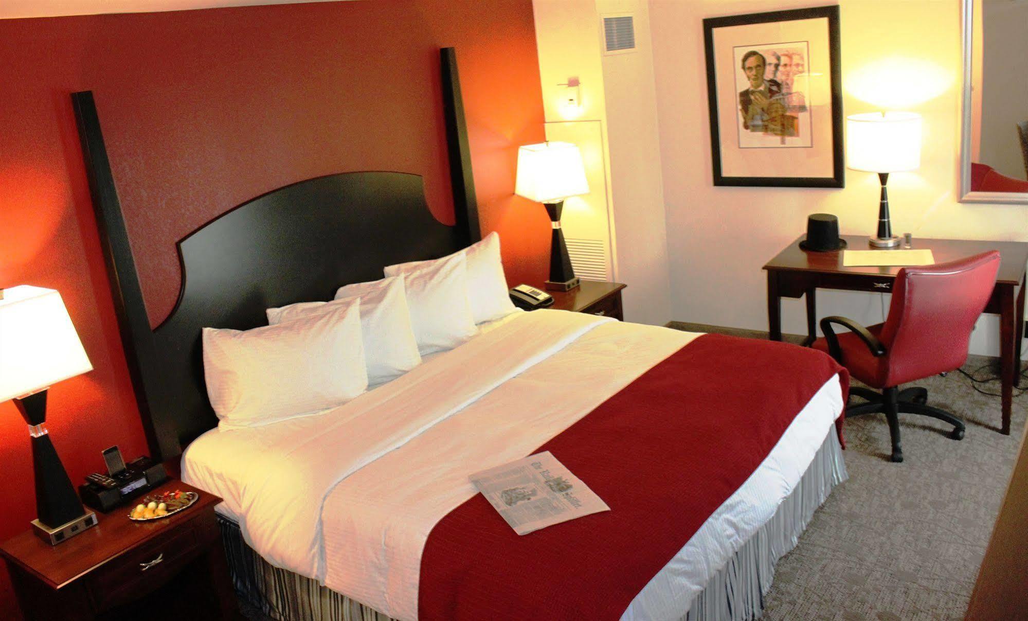 President Abraham Lincoln - A Doubletree By Hilton Hotel Springfield Ruang foto
